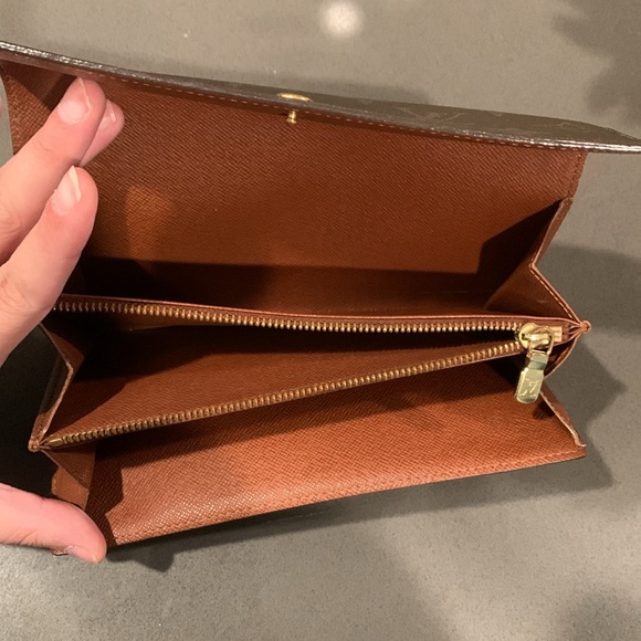 Louis Vuitton Sarah monogram canvas leather wallet date code TH0012 - Picture 4 of 10